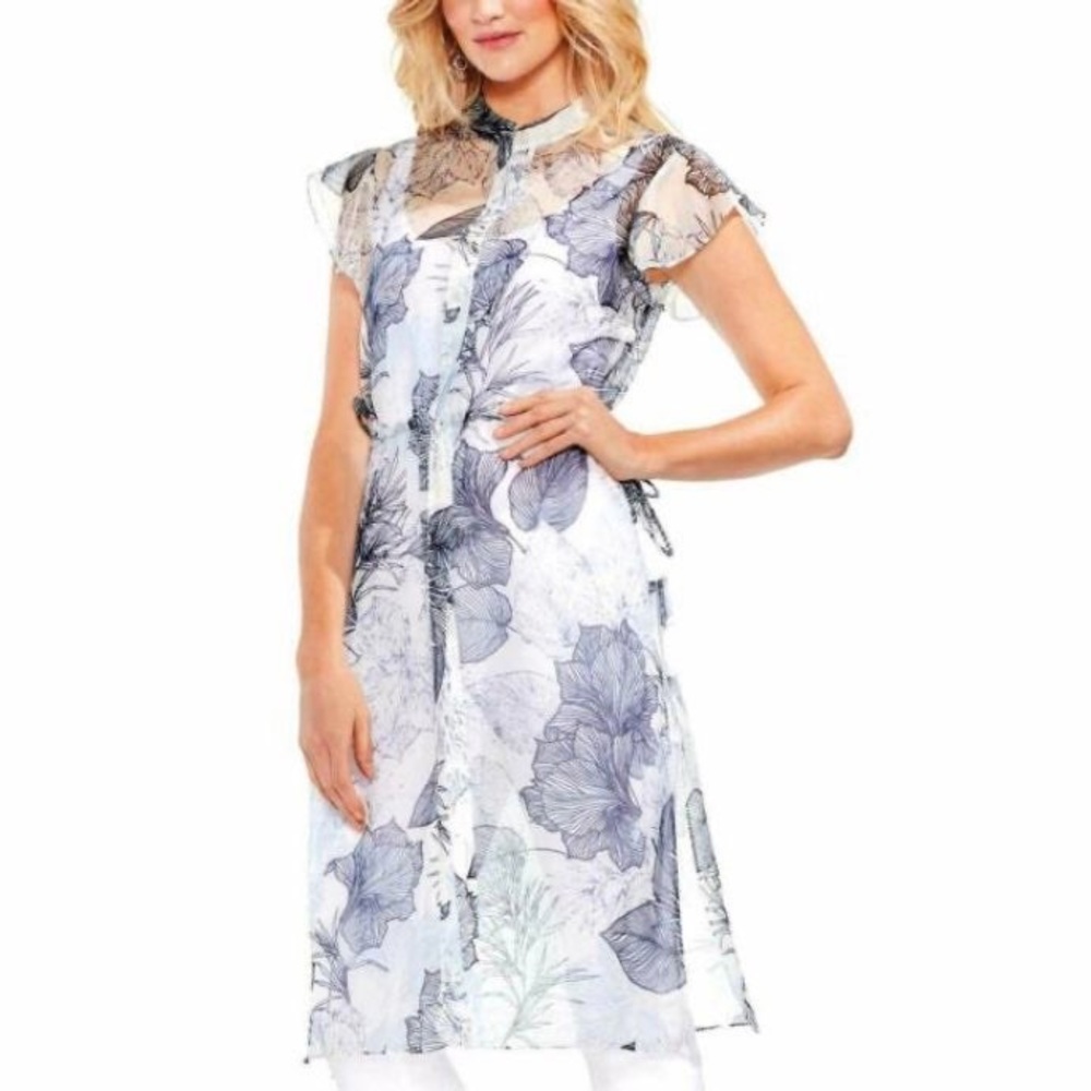 Vince Camuto / Sheer Flutter Sleeve Floral Print Tunic Dress